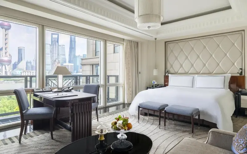 Interior de The Peninsula Shanghai en The Bund, Shanghai