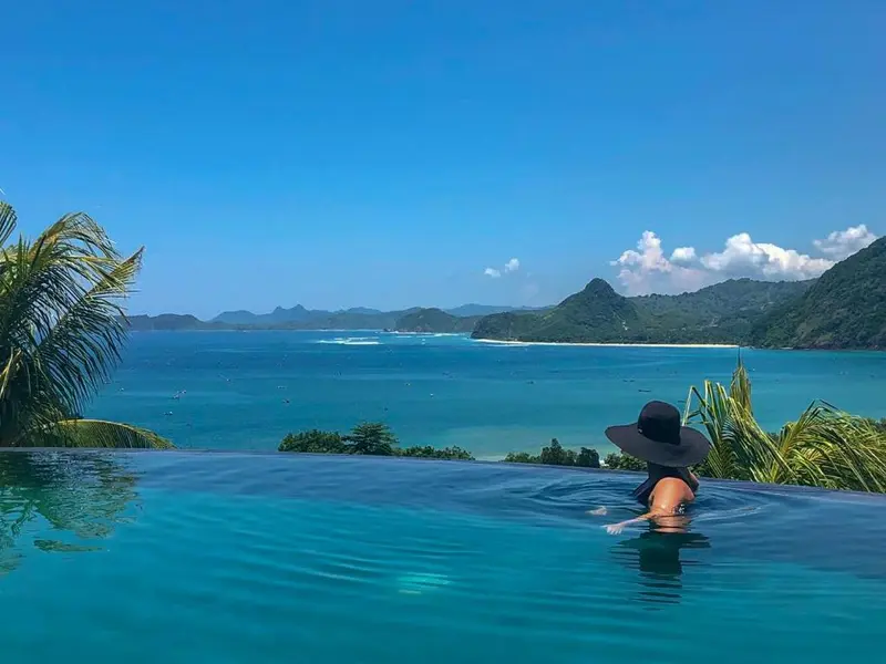 Sempiak Villas hotel in Selong Belanak