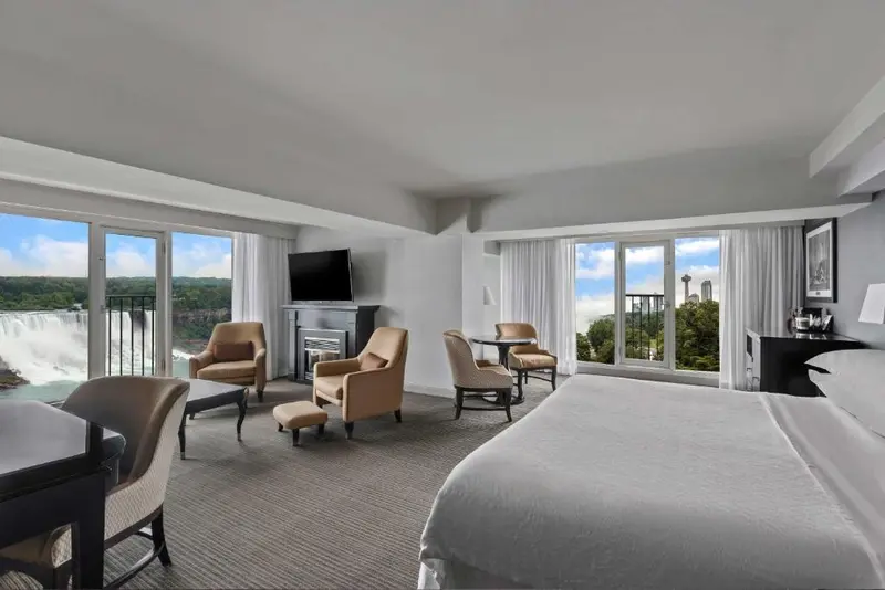 Sheraton on the Falls hotel interior