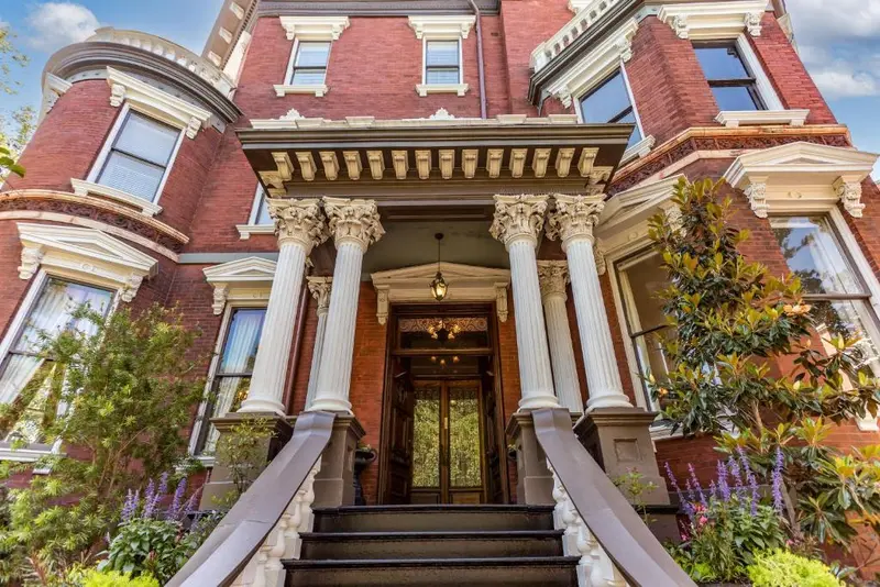 The Kehoe House hotel in Savannah