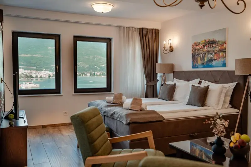 Villa Jovana hotel interior